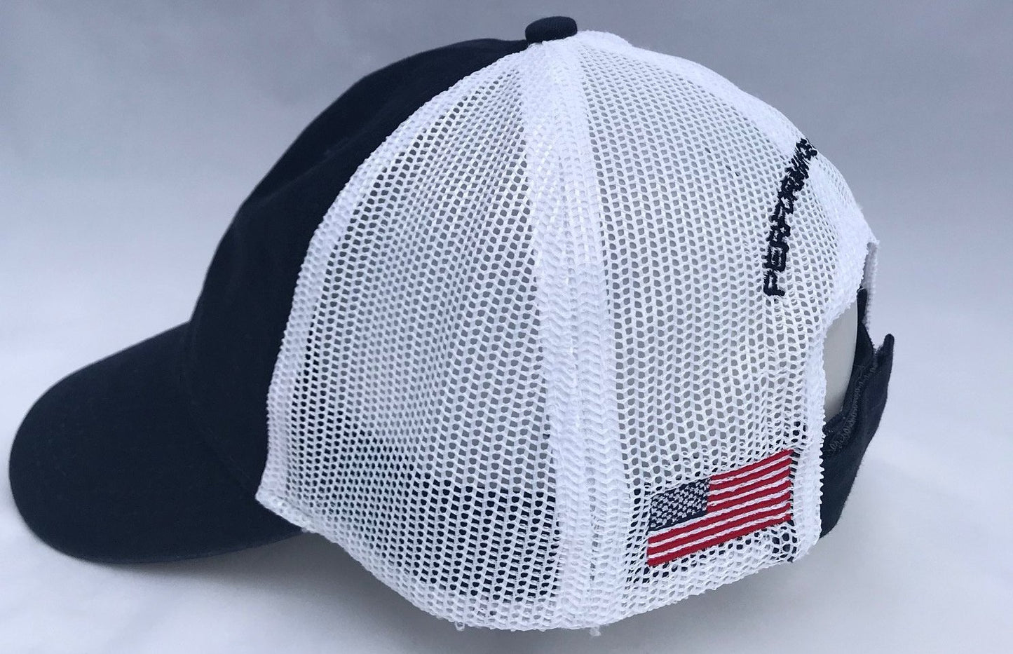 Elevate Trucker Navy / White